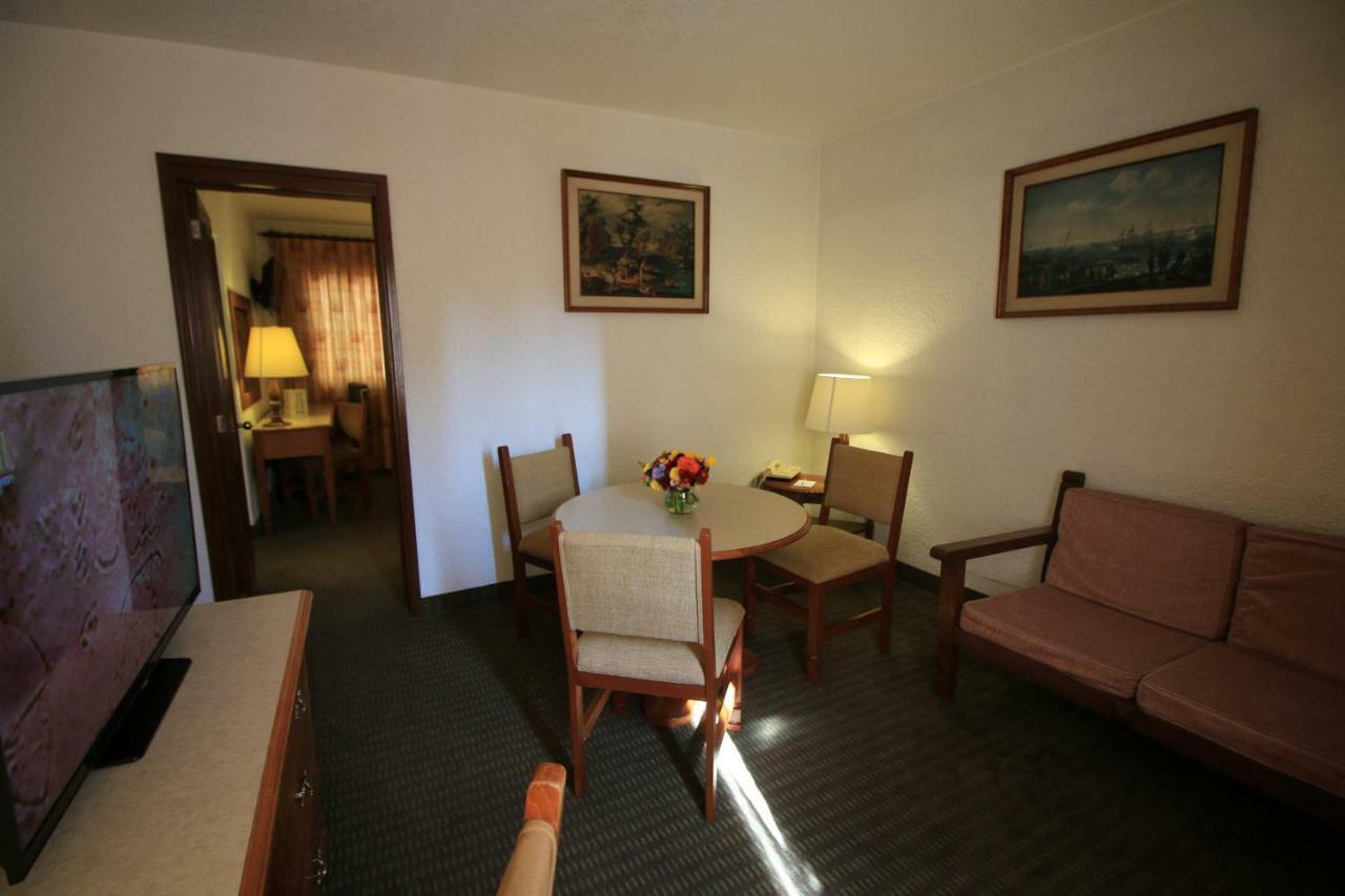 Hotel Maria Cristina Мексико Сити Екстериор снимка