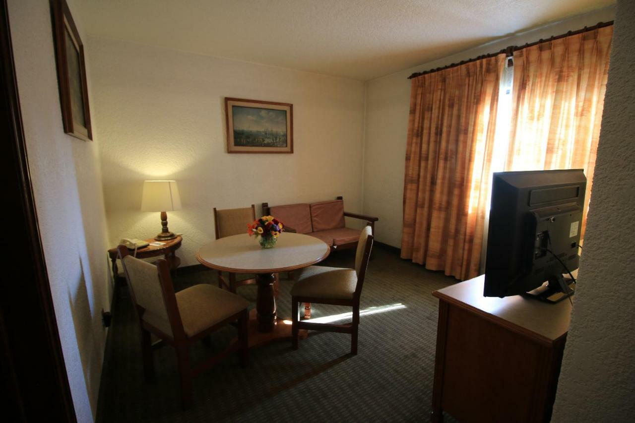 Hotel Maria Cristina Мексико Сити Екстериор снимка